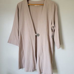 NEVER USED SOFT SURROUNDINGS BEIGE LONG 1 BUTTON CARDIGAN LIGHT JACKET M